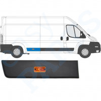 Zadní boční lišta pro světlo na Fiat Ducato 2006- / Pravá /  10680