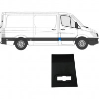 Přední boční lišta na Mercedes Sprinter 2006- / Pravá 7225