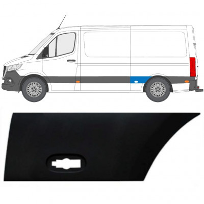 Boční lišta zadního blatníku na Mercedes Sprinter 2018- / Levá 12937