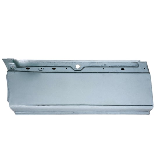 Opravný plech zadního blatníku spodní část na Mercedes Sprinter 2018- / Pravá 16063