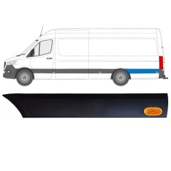 Boční lišta zadního blatníku pro světlo na Mercedes Sprinter 2018- / Levá / Sada 12971