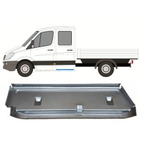 Nástupní práh dveří na Mercedes Sprinter 2006-2018 / Levá 15365